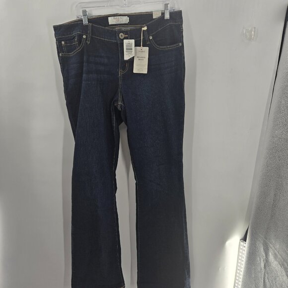 Torrid Plus Dark Blue Relaxed Fit Boot Cut Tall Jeans 14XT - Picture 1 of 13